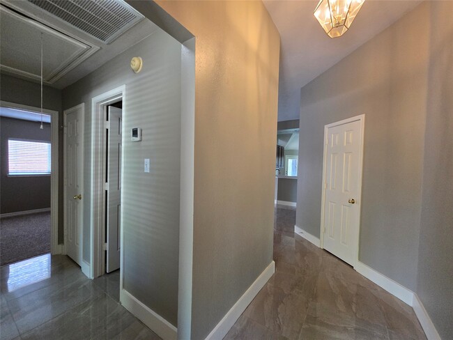 Photo - 159 S Delta Mill Cir