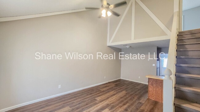 Photo - Cute Townhouse Available!