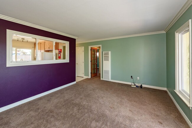 Photo - Cozy Garden Cottage Home for Rent