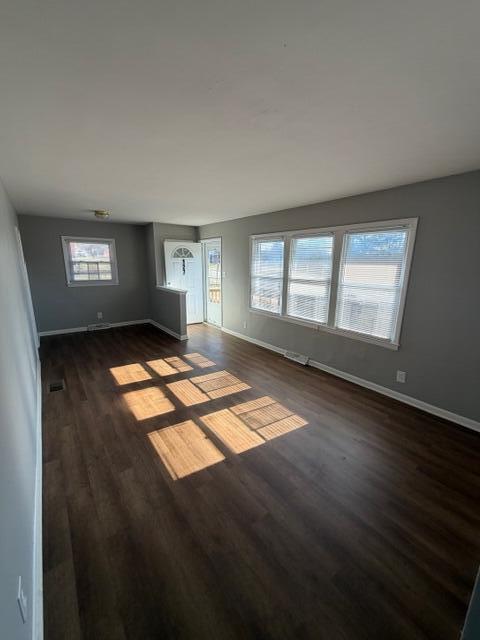 Photo - 127 Chantilly St