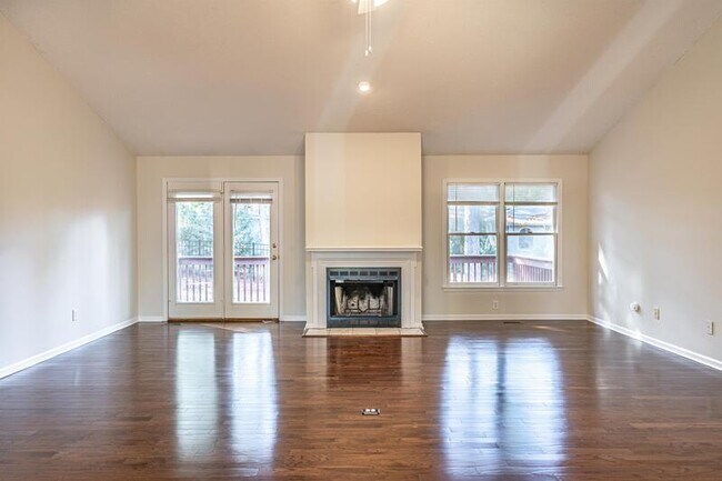 Photo - 22 La Quinta Loop