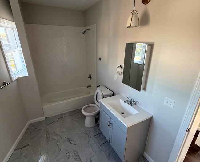 Photo - 23-39 Main St