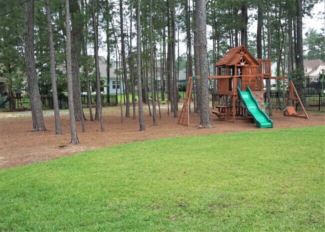 Photo - 710 Legacy Lakes Way