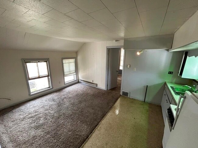 Photo - 2416 Algoma St Unit 3