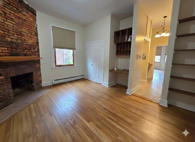 Photo - 313 N 34th St Unidad 2R