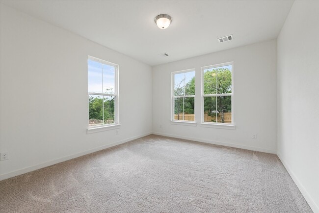 Photo - 1207 Chestnut Ct