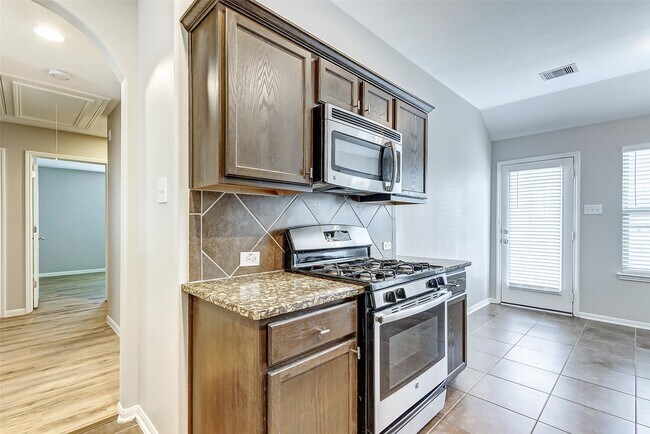 Photo - 12943 Pecan Shores Dr