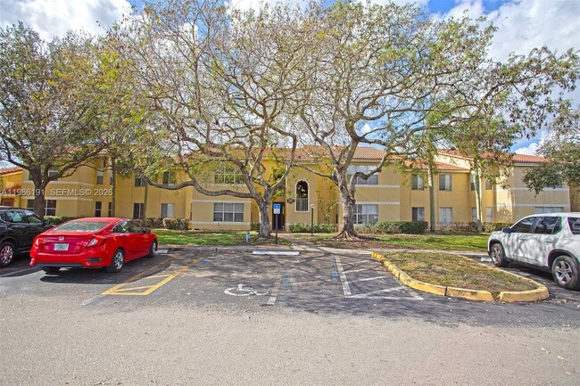 Building Photo - 12650 Vista Isles Dr Unit 926