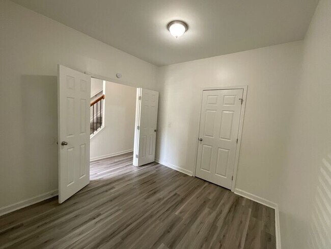 585 McWilliams Rd SE