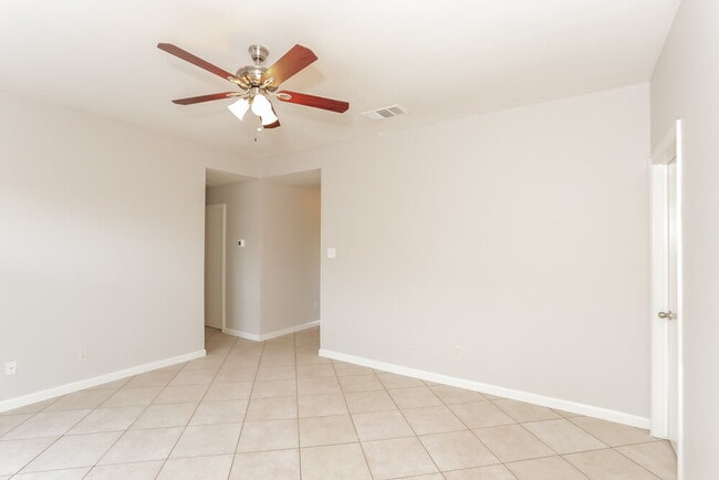 Photo - 9000 Christopher Cir