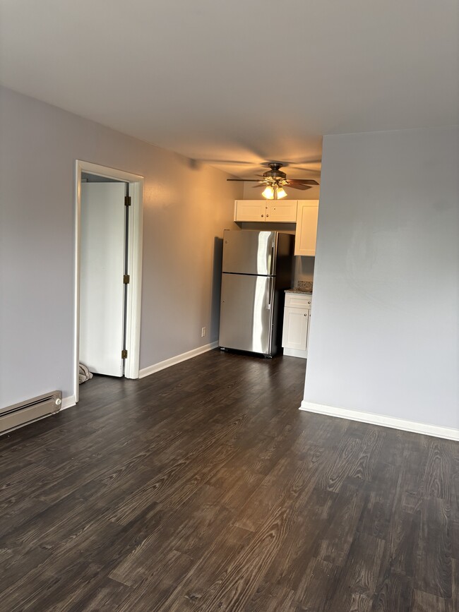 Building Photo - 2601 Hillsboro Pike Unit E-15