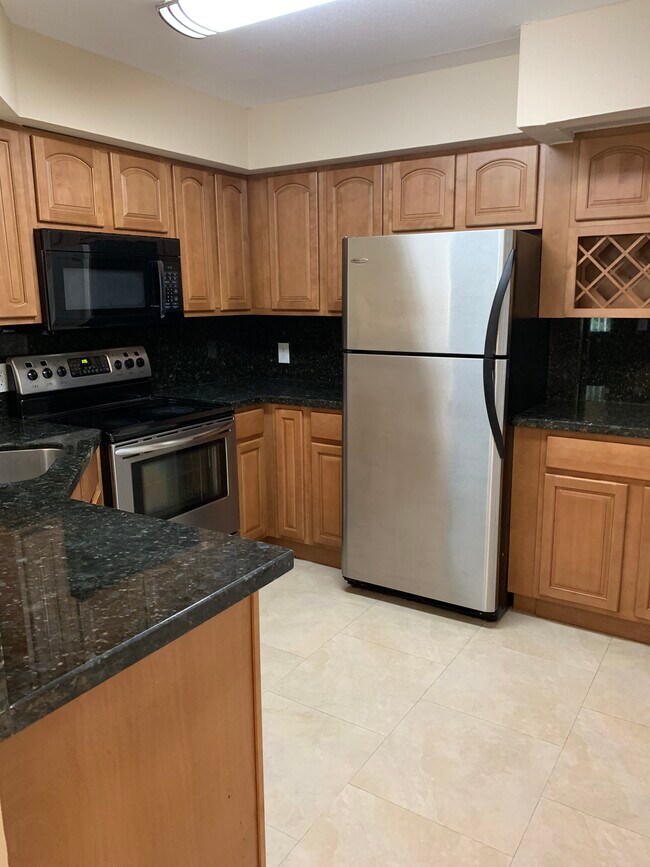 Photo - 2460 NW 33rd St Unidad 1701