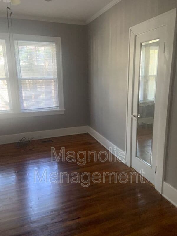 Photo - 621 E Montgomery St