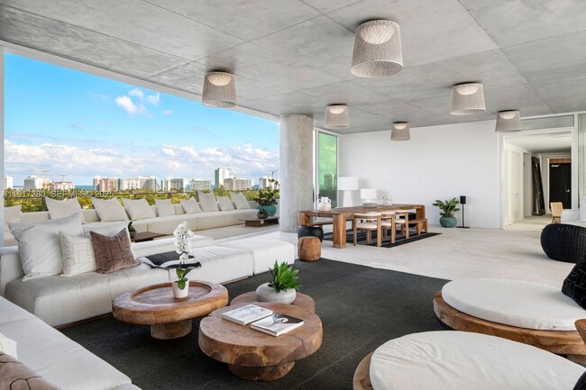 Photo - 4701 Meridian Ave Unidad UPH21