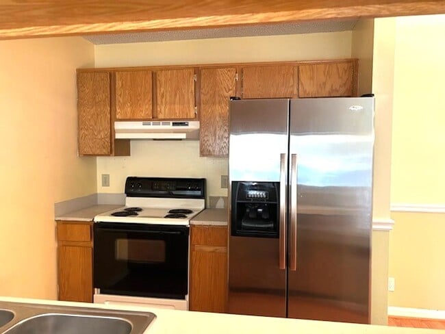 Photo - Condo Townhome close to Nippers Corner