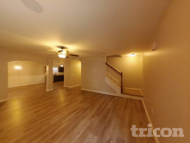 Photo - 252 Conrad Cir