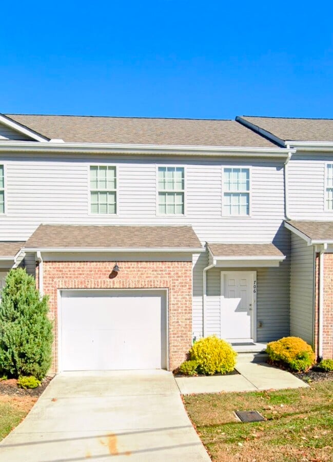 Photo - 706 Pippin Dr