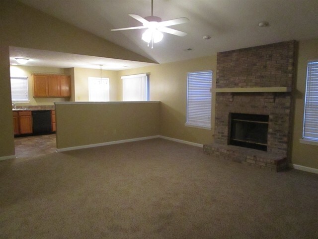 Photo - 1702 Acorn Rd