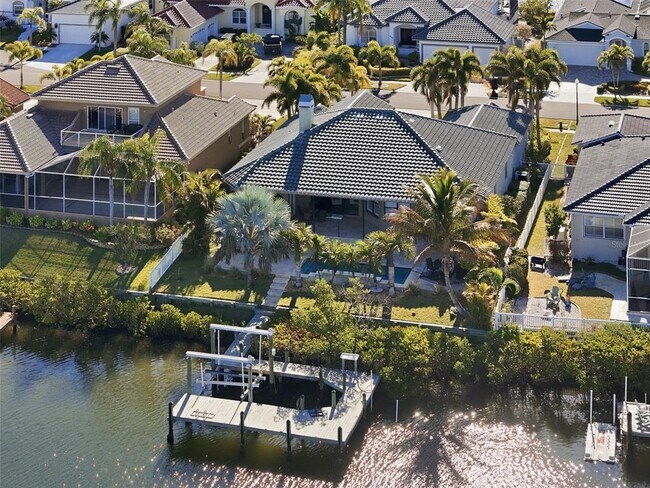 Photo - 909 Allegro Ln