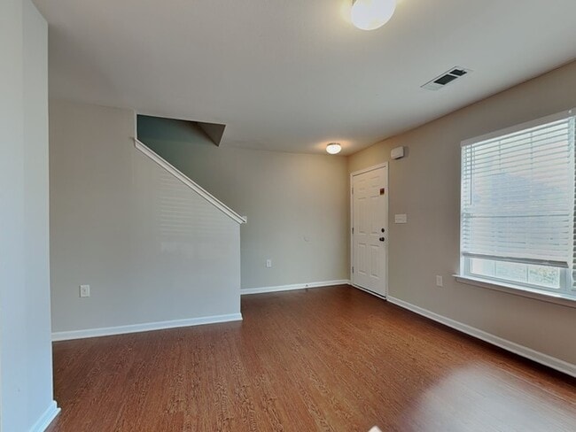 Photo - 928 Cassidy Dr