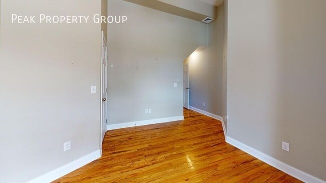 Photo - 77 E 7th Ave