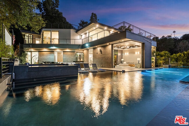 Photo - 3712 Broadlawn Dr