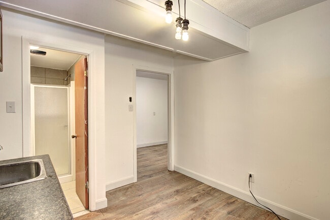 Photo - 5651 Boul Henri-Bourassa E Unit 2