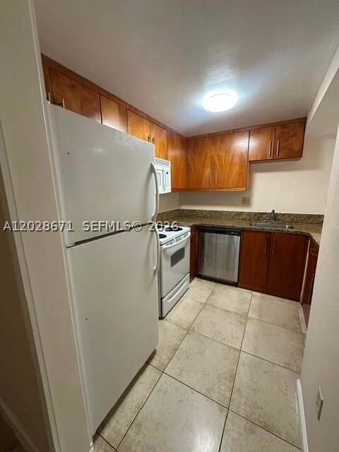 Photo - 14250 SW 62nd St Unit 221
