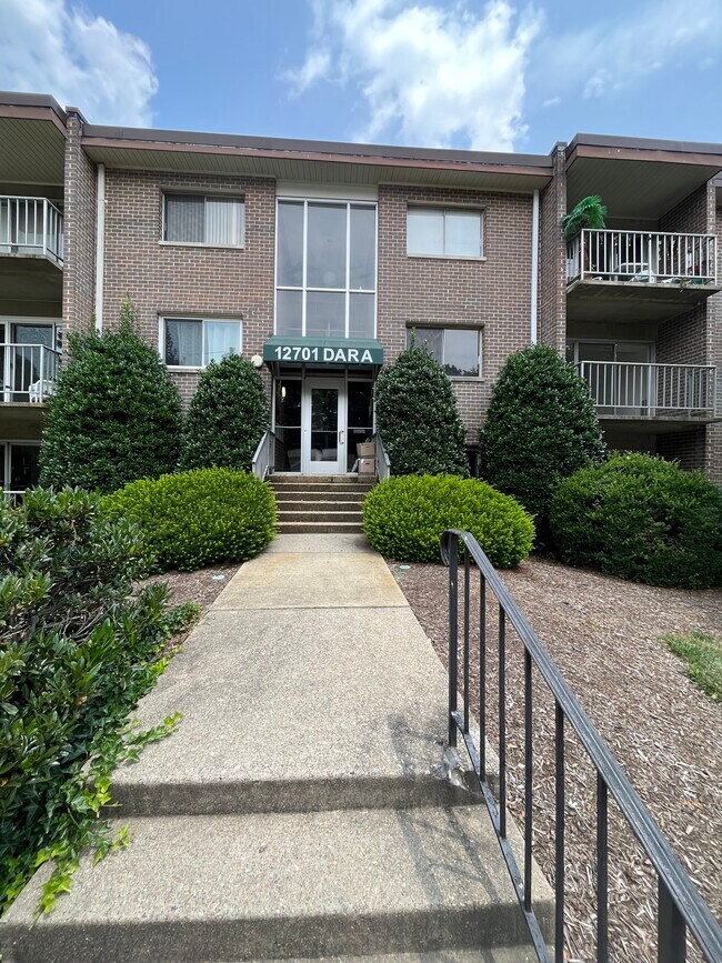 Photo - 12701 Dara Dr Unidad 204