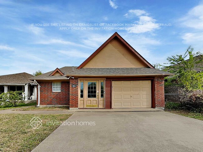 Photo - 804 E Aimee St
