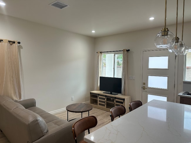 Photo - 10384 McDaniel Dr