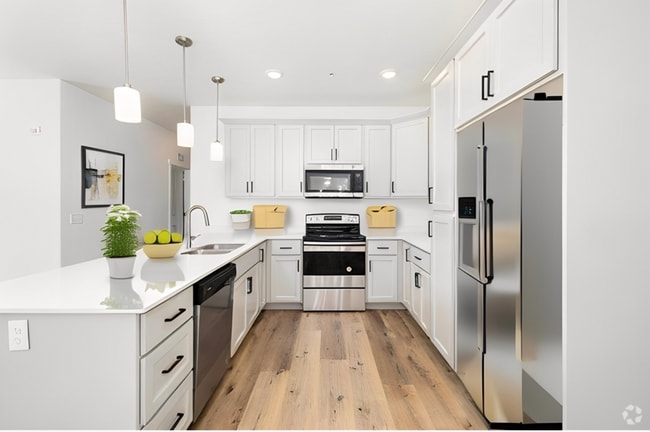 Building Photo - 2303 E 830 S Rental