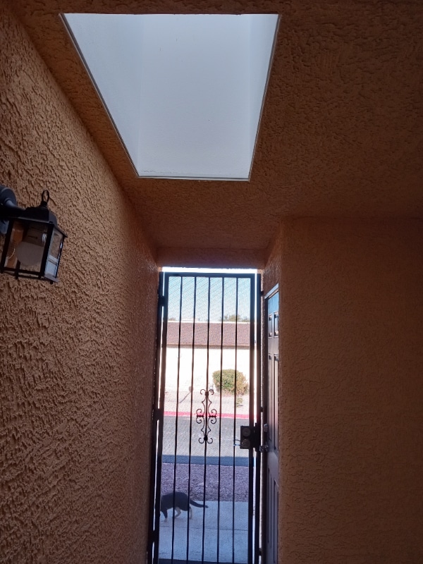 Photo - 3005 St George St