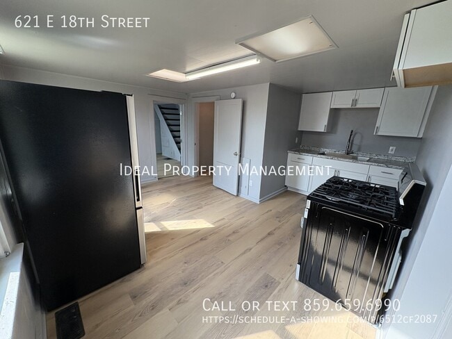 Photo - 621 E 18th St