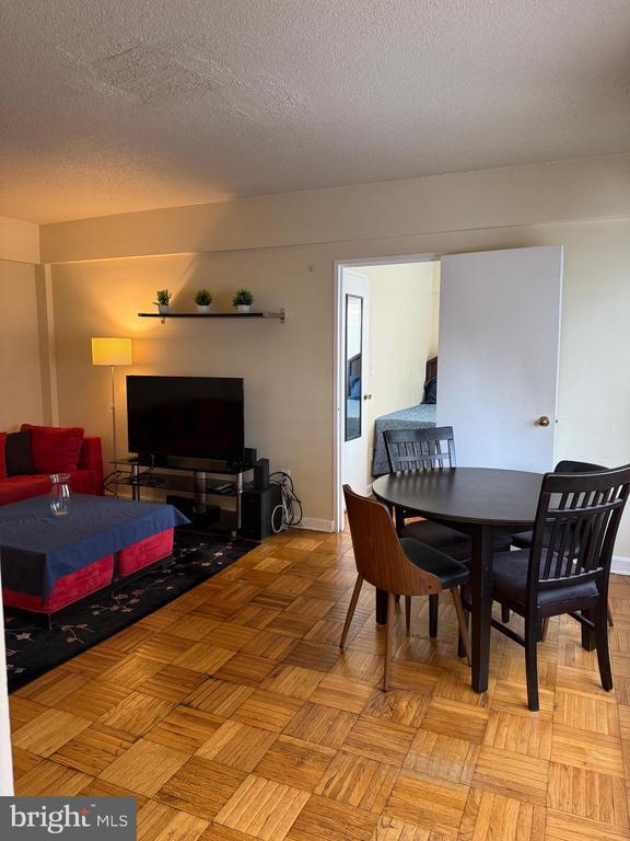 Photo - 2141 I St NW Unit 516