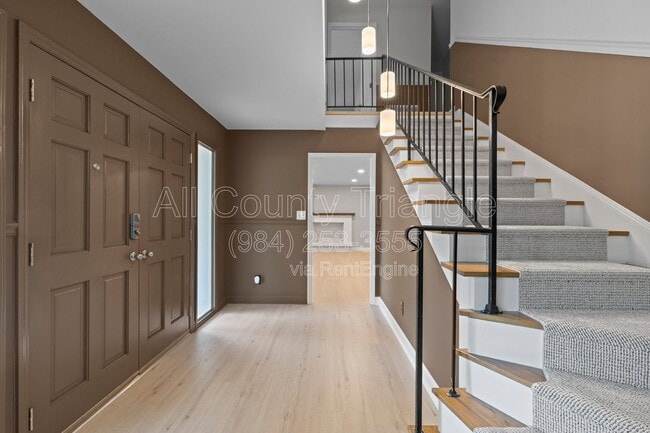 Photo - 5105 Pine Dr