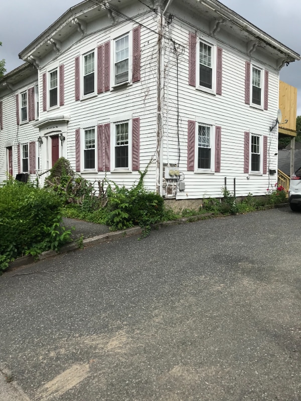 Photo - 173 Main St House