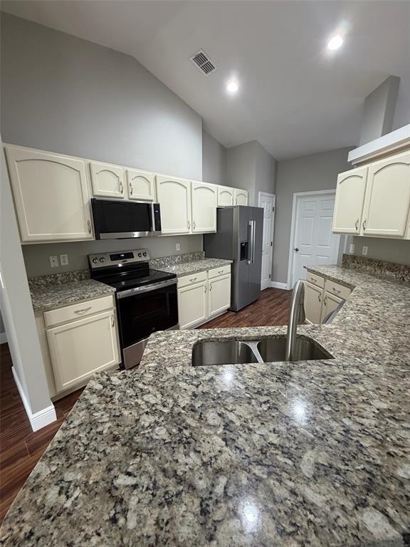 4836 NW 45th Ct