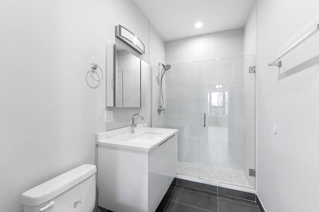 Photo - 1536 W Jonquil Ter