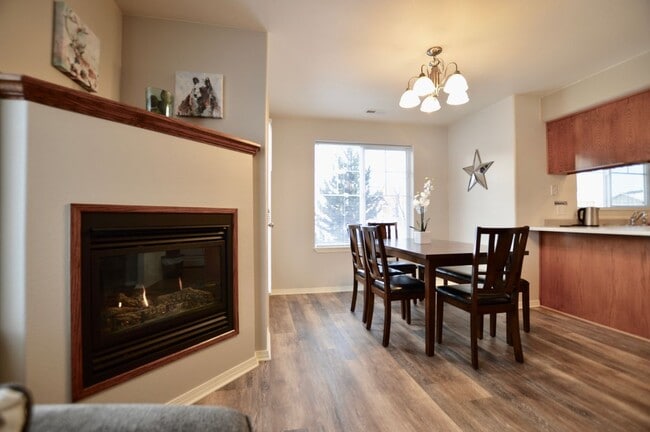 Photo - 1094 Longbow Ln Unit F1