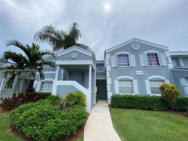 Building Photo - 2006 SE 27th Dr Unit 203-A Rental