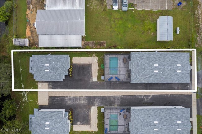 Photo - 26961 N Riverside Dr