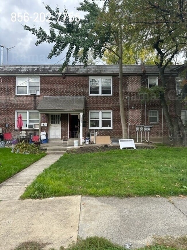 Building Photo - 1532 Bradley Ave Unit A