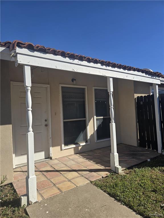 Building Photo - 7 E Stubbs St Unit A