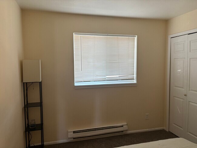 Photo - 217 Foss St W Unit 202b