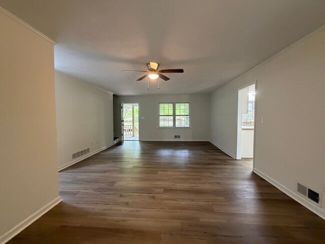 Photo - 3-Bedroom, 2.5-Bath House on Spacious Lot in west Athens, GA