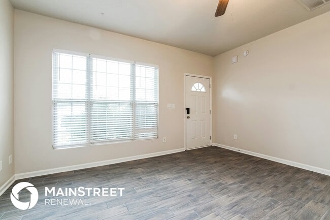 Photo - 236 Purple Leaf Rd