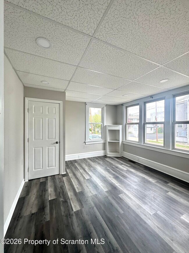 Photo - 942 Wyoming Ave