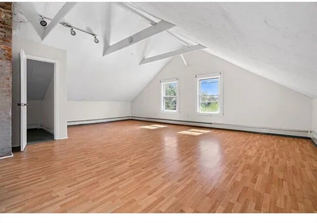 Photo - 15 Holton St Unit 2