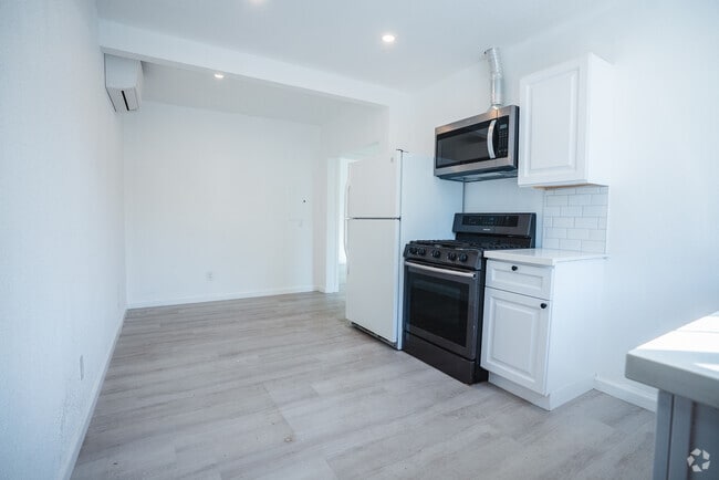 Building Photo - 66 W Humboldt St Unit 3 Rental